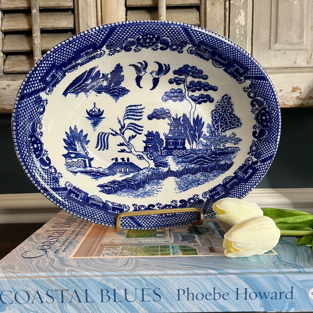 Vintage Blue Willow 10" Oval Serving Platter marked in black “JAPAN”